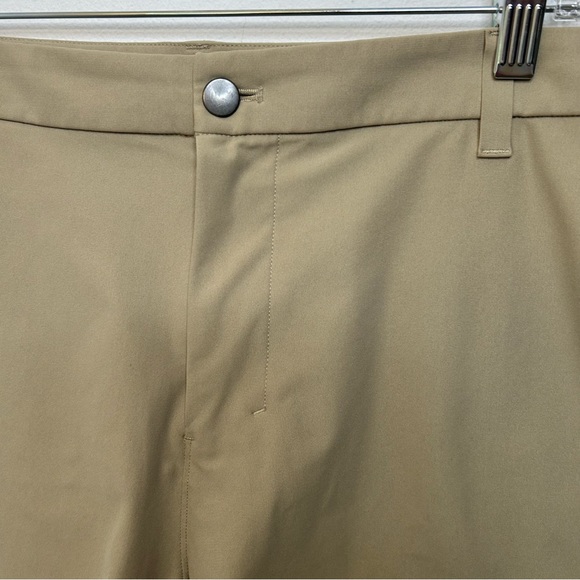 Lululemon ABC Classic-Fit Shorts 7" Warpstreme Men 38 Trench Khaki Casual Chinos - Picture 4 of 9